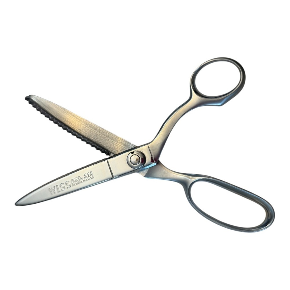 Vintage Wiss Model CC9 Pinking Shears